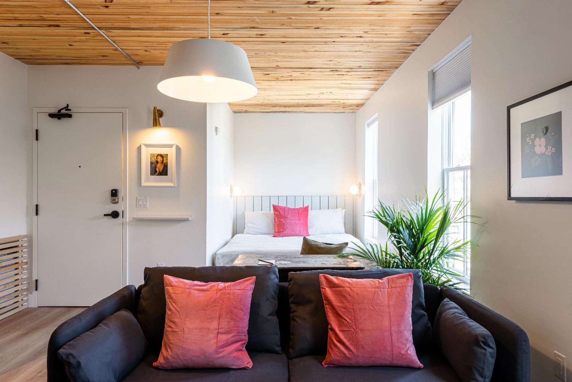 Brewery Park Hotel Halifax Bagian luar foto